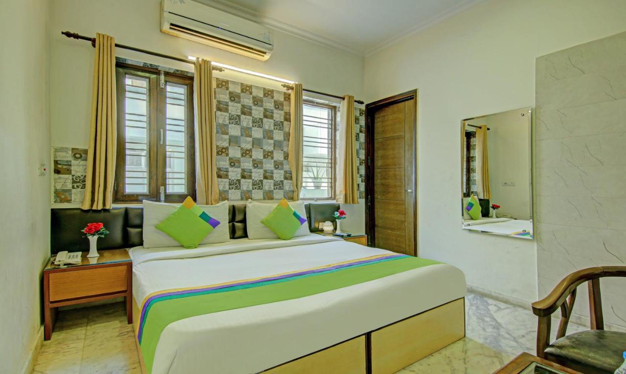 Itsy Hotels Swastika Inn Sector 26 Noida Ngoại thất bức ảnh