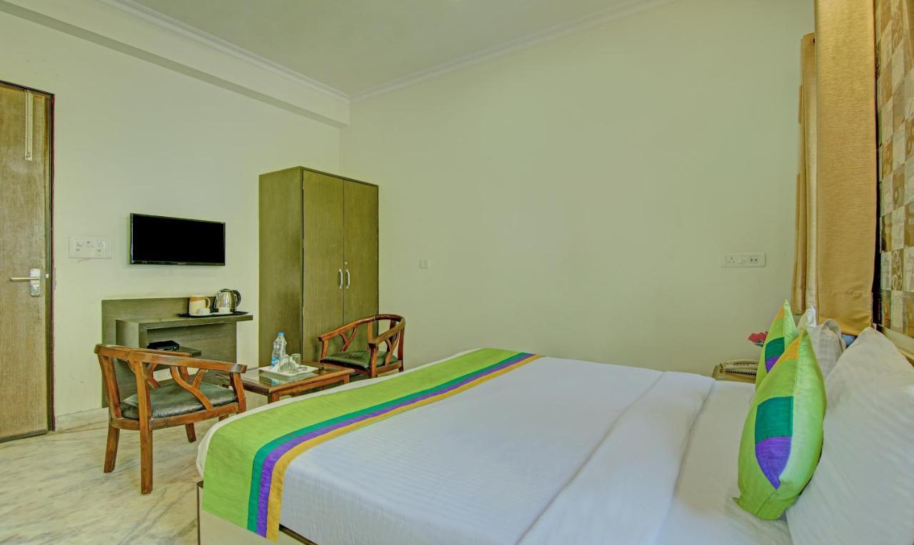 Itsy Hotels Swastika Inn Sector 26 Noida Ngoại thất bức ảnh